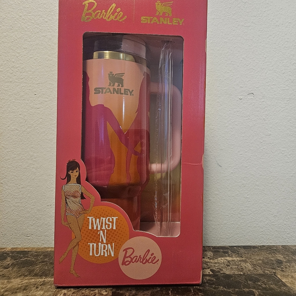 🔴 EXCLUSIVE BARBIE STANLEY 40 OZ Tumbler